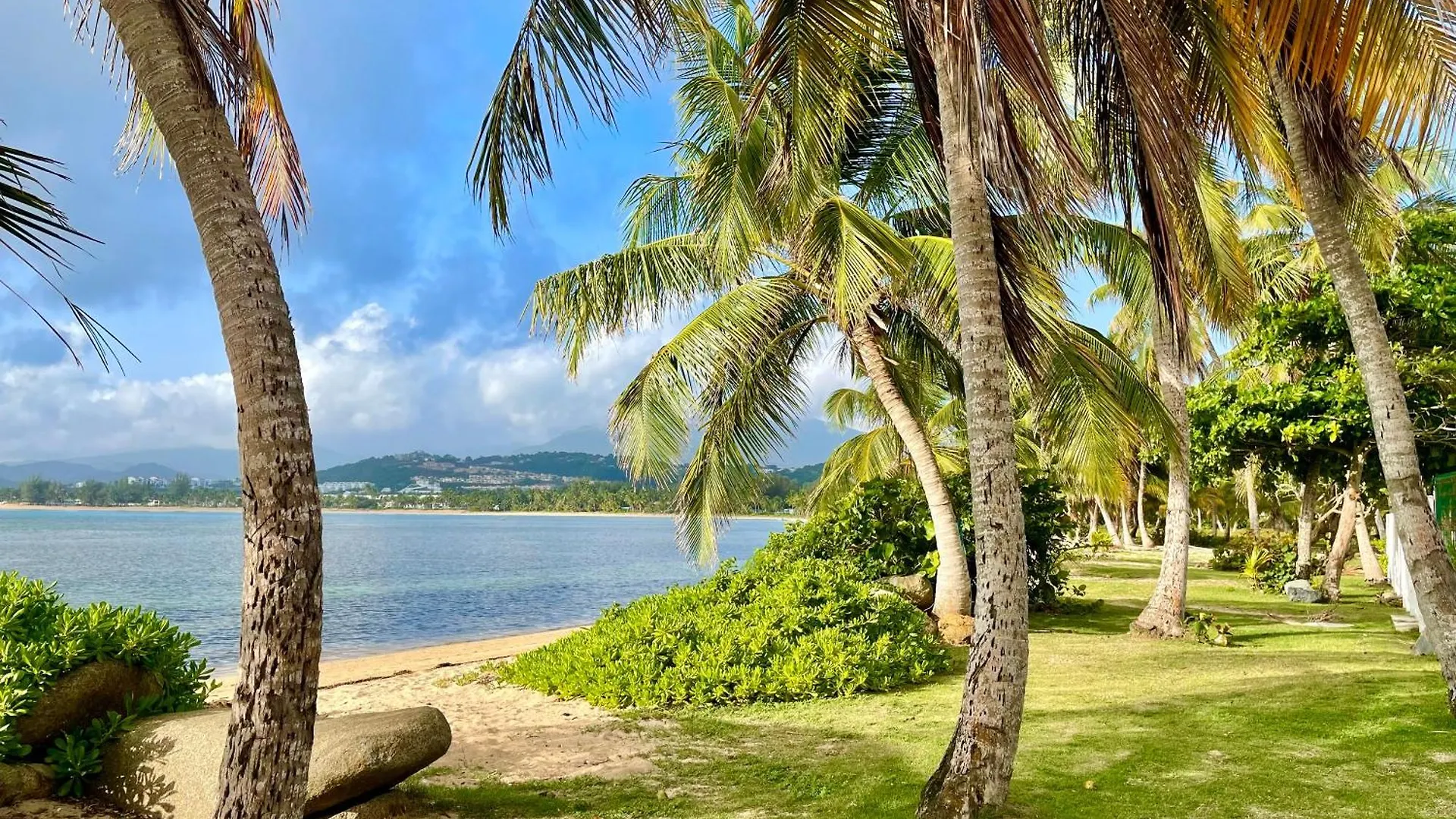 Windancer Beachfront Villa In Las Picuas Rio Grande 0*,  Puerto Rico