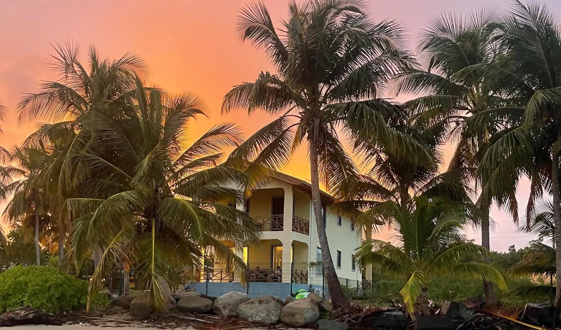 Windancer Beachfront Villa In Las Picuas Rio Grande