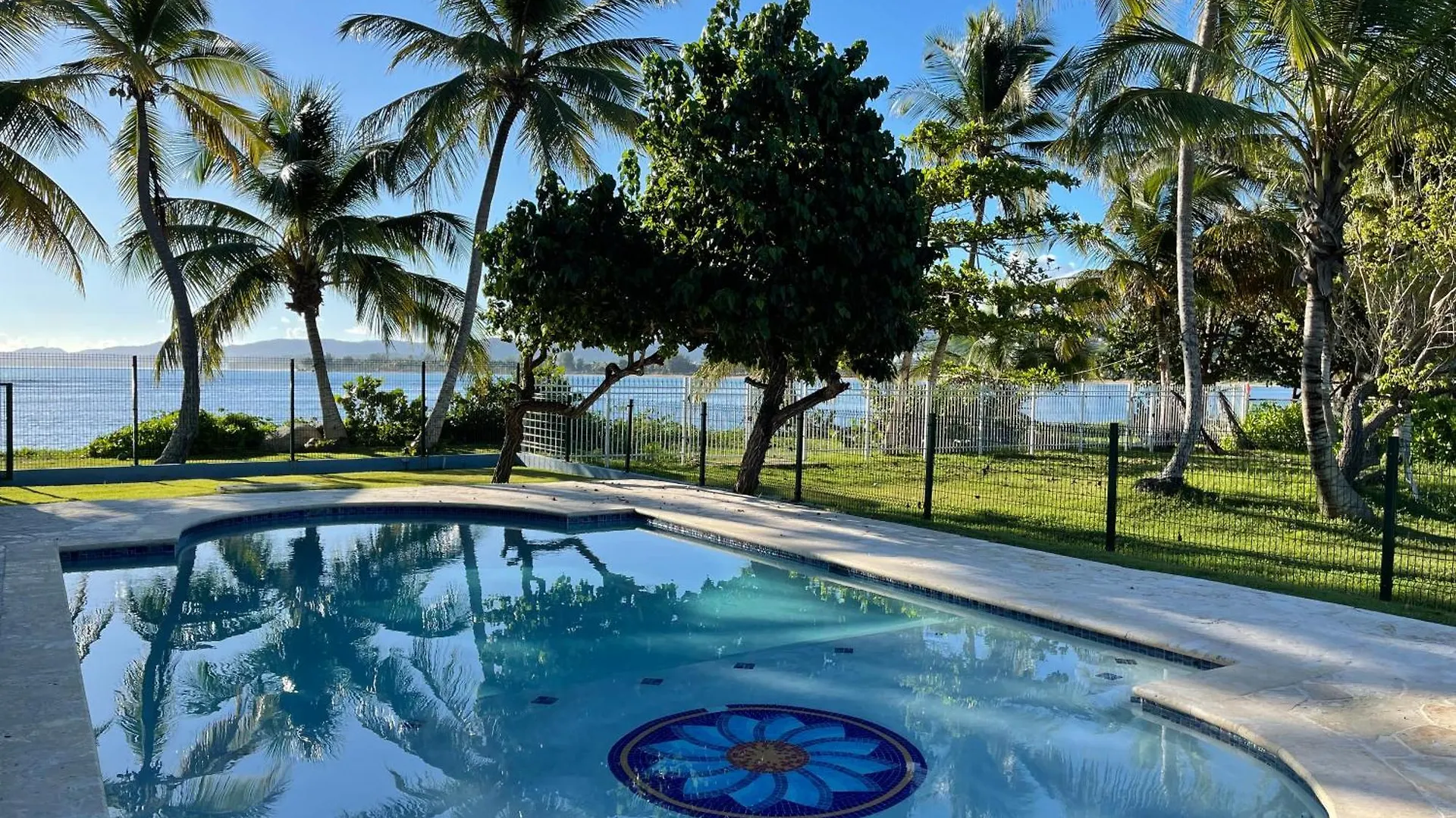 Windancer Beachfront Villa In Las Picuas リオ・グランデ